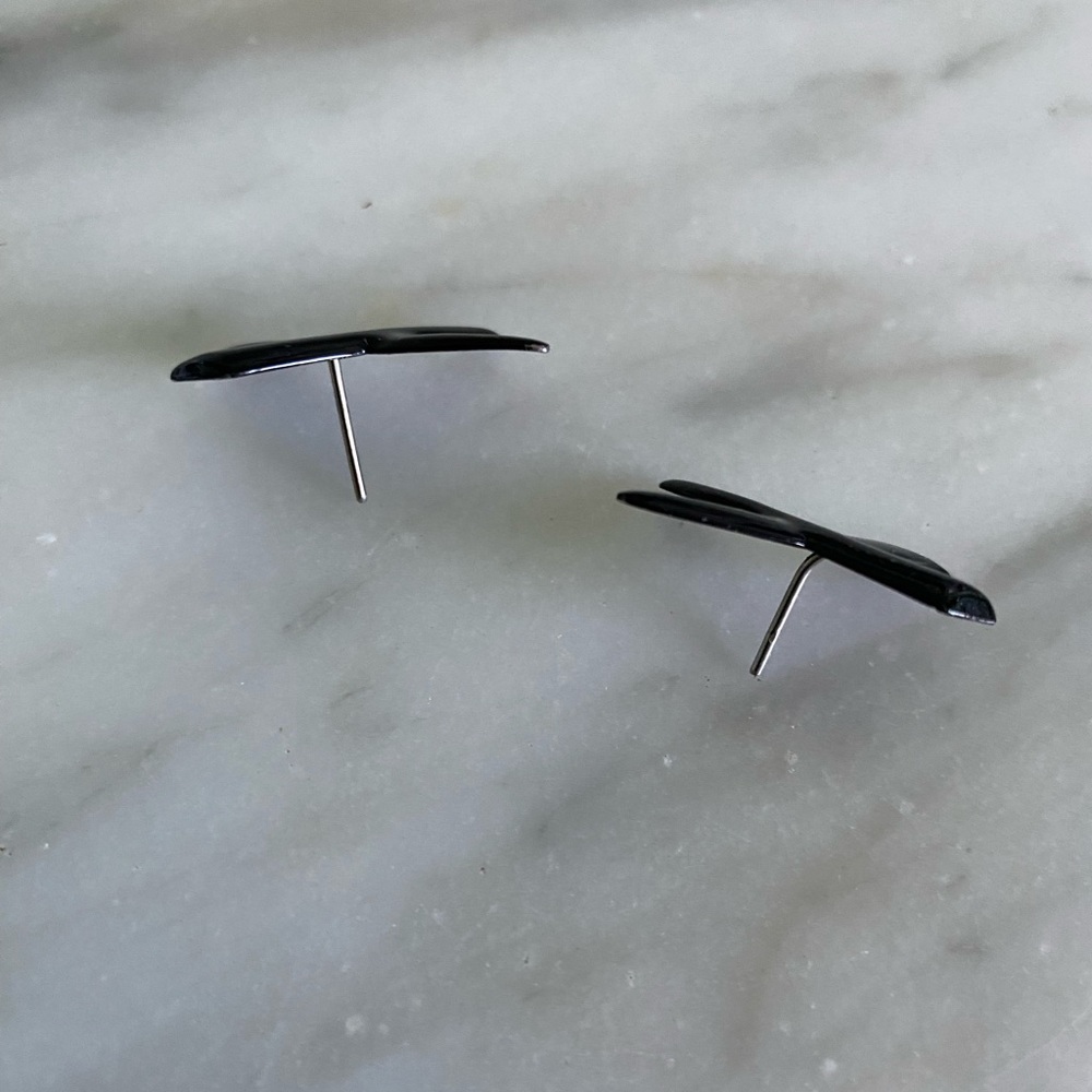 Black 80’s X Earrings - Picture 2 of 2